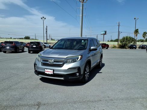 Used 2020 Honda Pilot EX image 4