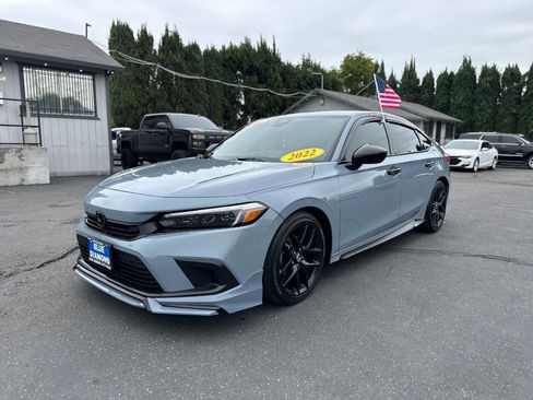 Used 2022 Honda Civic Sport image 3