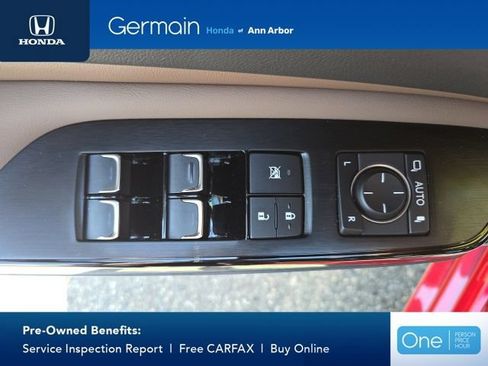 Used 2023 Lexus ES 350 w/ Premium Package FWD image 20