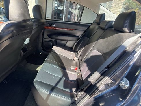 Used 2012 Subaru Legacy 2.5i Limited image 12
