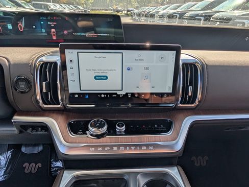 New 2025 Ford Expedition Max King Ranch image 17