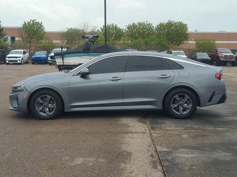 Used 2021 Kia K5 LXS FWD image 6