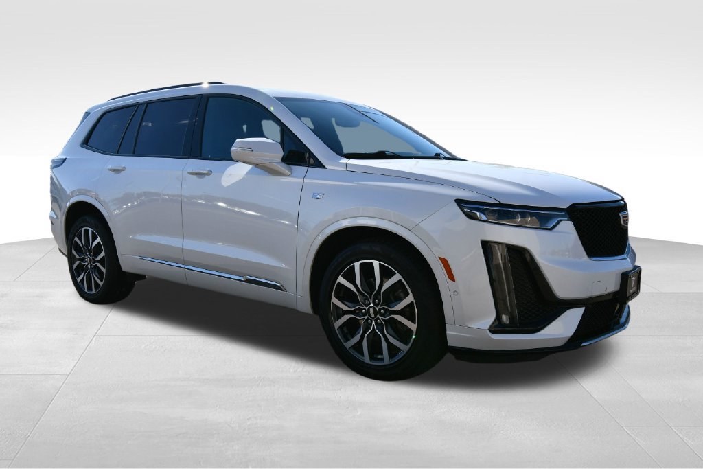 Used 2021 Cadillac XT6 Sport w/ Platinum Package AWD/4WD image 10