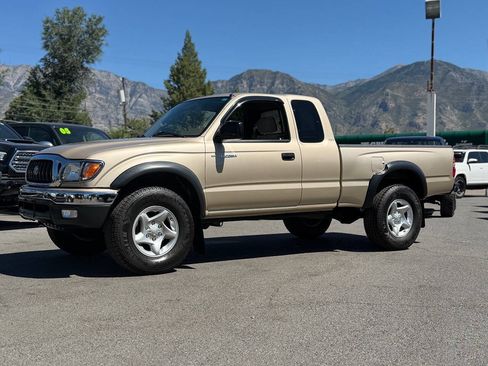 Used 2003 Toyota Tacoma 4x4 Xtracab V6 w/ Convenience Pkg image 53
