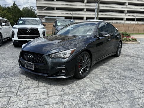 Certified 2023 INFINITI Q50 Red Sport 400 w/ Black Opal Edition RWD image 3