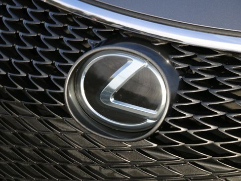 Used 2017 Lexus RC 350 F Sport image 12