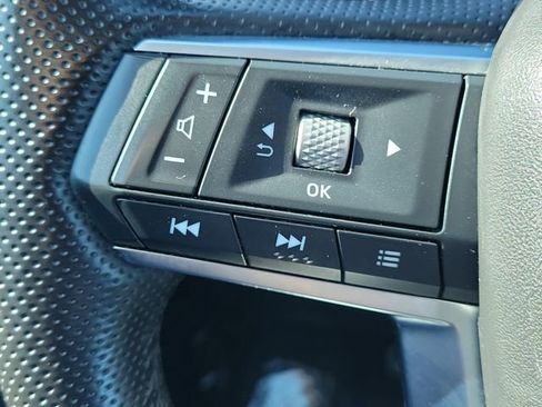 Used 2024 Mitsubishi Outlander SE AWD/4WD image 25