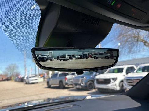 Certified 2023 Chevrolet Tahoe High Country w/ LPO, Illumination Package AWD/4WD image 32