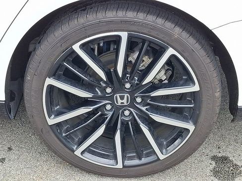 Used 2024 Honda Accord Touring image 30