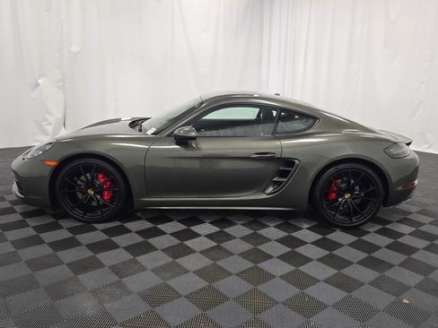 Certified 2025 Porsche 718 Cayman S image 2