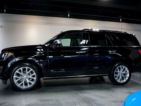 Used 2019 Ford Expedition Platinum image 41