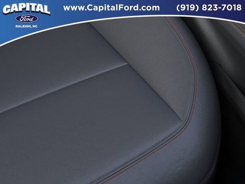 New 2026 Ford Explorer Active w/ Active Comfort Package image 16