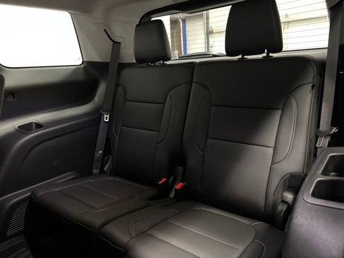Used 2023 GMC Acadia SLT w/ Elevation Edition AWD/4WD image 47