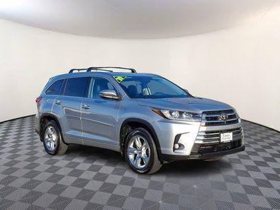 Used 2019 Toyota Highlander Limited Platinum