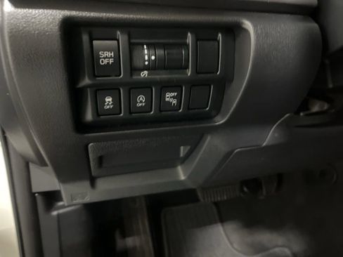 Used 2021 Subaru Crosstrek 2.5i Limited w/ Moonroof Package 2 image 16