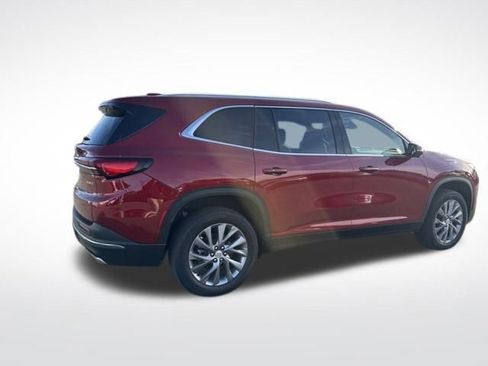 Used 2025 Buick Enclave Preferred image 6