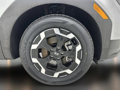 Certified 2024 Hyundai Santa Fe SE FWD image 11