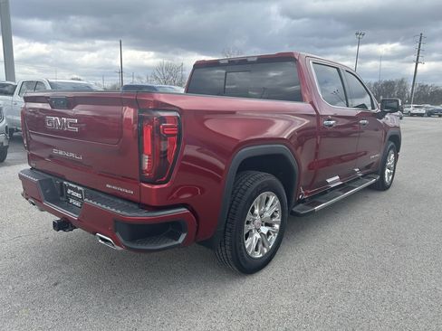 Used 2022 GMC Sierra 1500 Denali image 5
