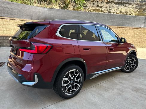 New 2026 BMW X1 xDrive28i image 3