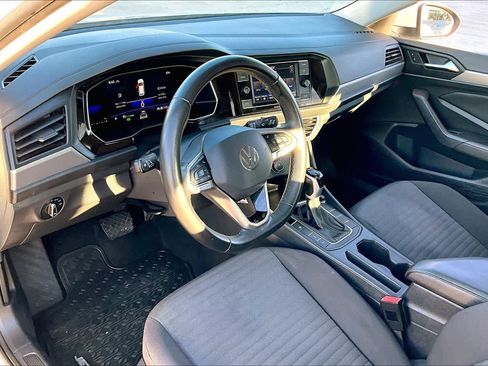 Used 2024 Volkswagen Jetta S image 17