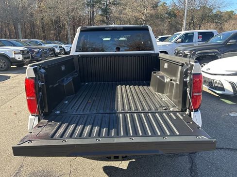 New 2025 Toyota Tacoma SR5 image 15