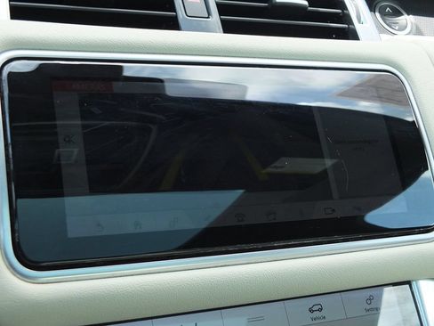 Used 2019 Land Rover Range Rover Sport HSE AWD/4WD image 4