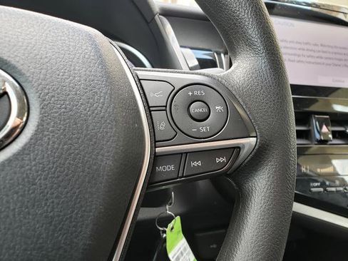 Used 2023 Toyota Camry LE image 22