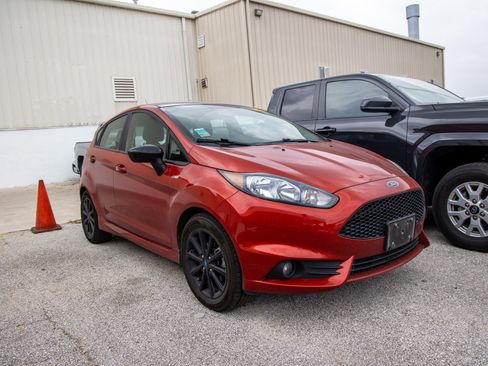 Used 2019 Ford Fiesta ST-Line image 6