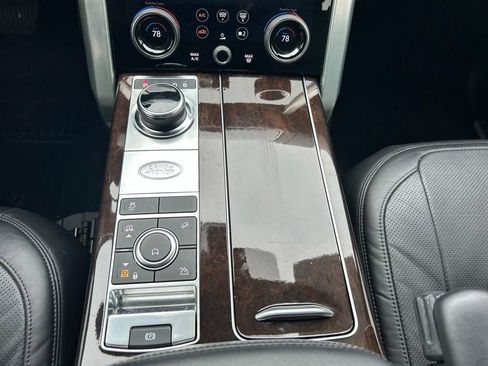 Used 2020 Land Rover Range Rover HSE AWD/4WD image 25