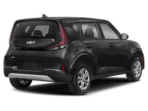 Used 2024 Kia Soul LX w/ Option Group 015 FWD image 2