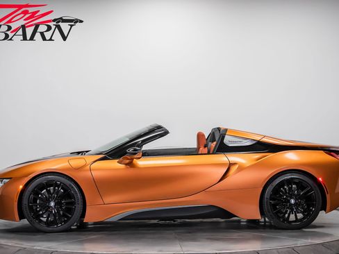 Used 2019 BMW i8 Roadster image 2