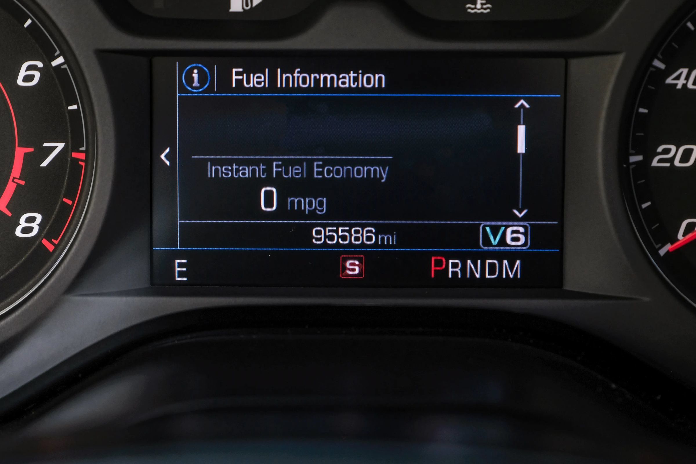 Used 2020 Chevrolet Camaro LT RWD image 24