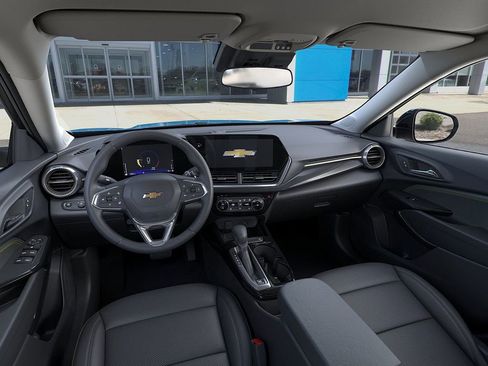 New 2026 Chevrolet Trax ACTIV w/ Driver Confidence Package image 15
