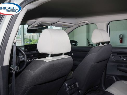 Used 2024 Honda CR-V LX image 19