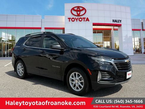 Used 2023 Chevrolet Equinox LT AWD/4WD image 1