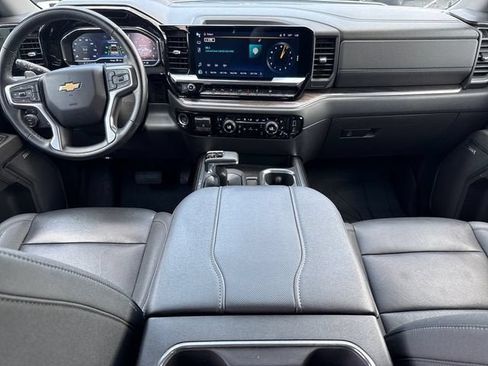 Used 2023 Chevrolet Silverado 1500 LTZ w/ Technology Package AWD/4WD image 13