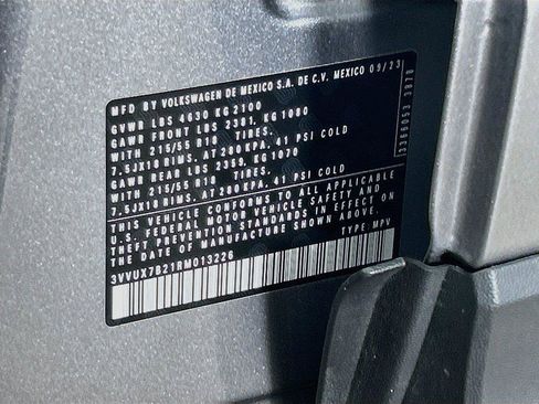 Certified 2024 Volkswagen Taos SE AWD/4WD image 31