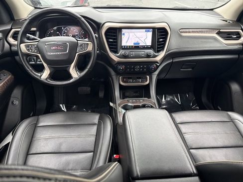 Used 2023 GMC Acadia Denali w/ Black Diamond Edition image 29