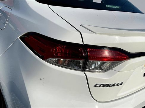 Used 2025 Toyota Corolla SE FWD image 26