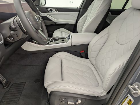New 2026 BMW X5 sDrive40i w/ M Sport Package RWD image 5