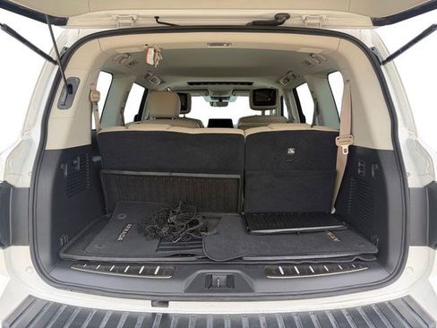 Used 2023 Nissan Armada Platinum w/ Captain's Chairs Package AWD/4WD image 21