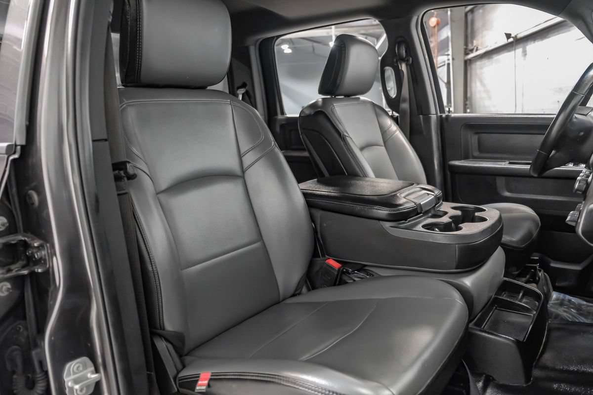 Used 2022 RAM 2500 Tradesman AWD/4WD image 32