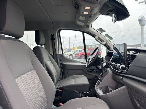 Used 2023 Ford Transit 350 XLT image 16