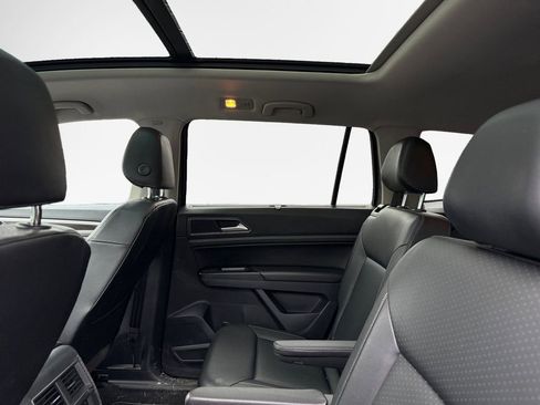 Used 2018 Volkswagen Atlas SEL image 24