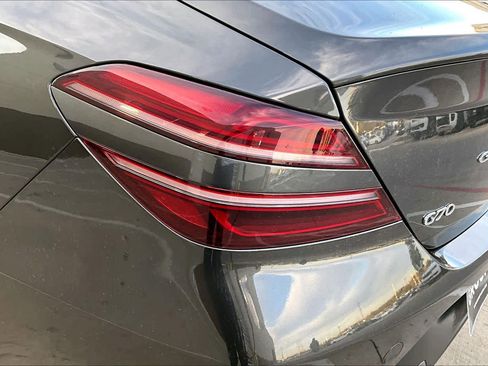 Used 2025 Genesis G70 2.5T image 27