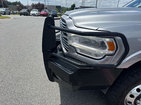 Used 2022 RAM 3500 Laramie AWD/4WD image 8