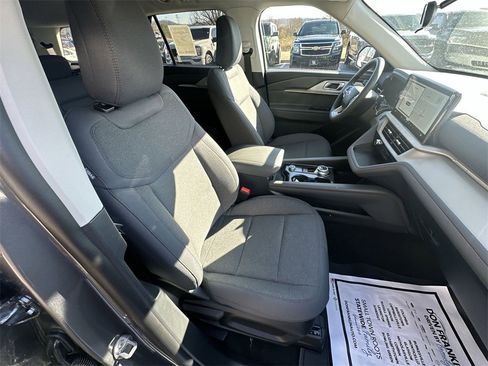 New 2026 Ford Explorer Active image 31