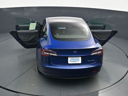 Used 2020 Tesla Model 3 Long Range AWD/4WD image 30