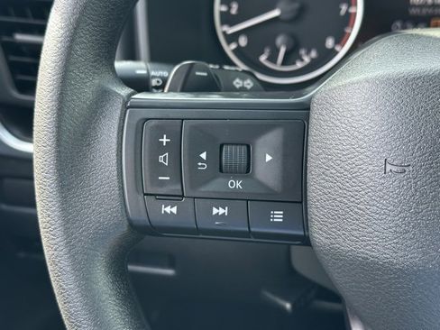 Certified 2025 Nissan Rogue S image 38