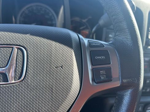 Used 2014 Honda Ridgeline SE image 31